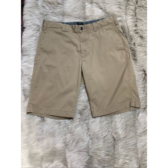 J. CREW Khaki Color 10.5" Stretch Shorts Waist 30 - Picture 3 of 7